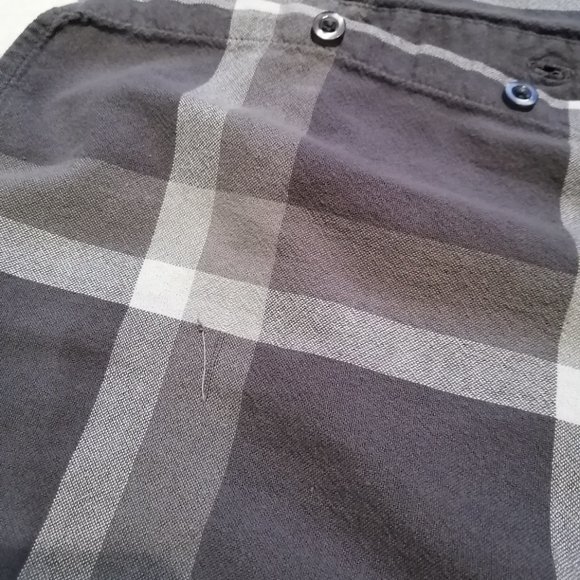 Plaid button-down grey shirt - Picture 8 of 9
